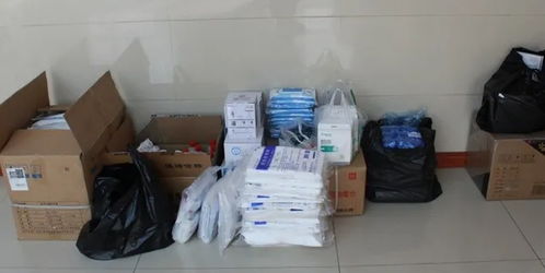 唐山市人民医院向援石一线医护人员捐赠防护物资与生活必需品